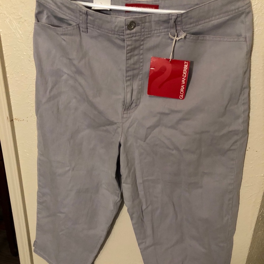Capri Pant